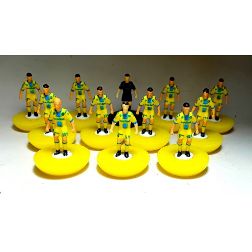 Subbuteo Andrew Table Soccer Asteras Tripolis 2019-20 on classic Hasbro bases